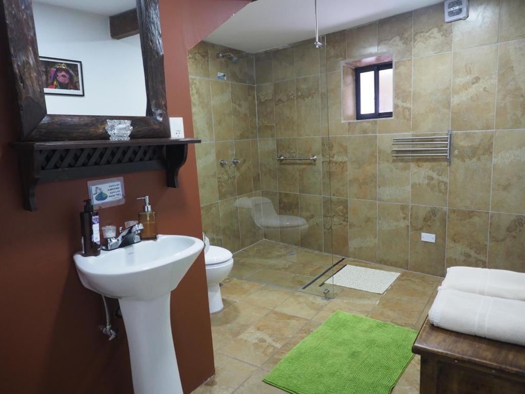 Itchimbia Garden Con La Mejor Vista De Quito Y Spa Екстериор снимка